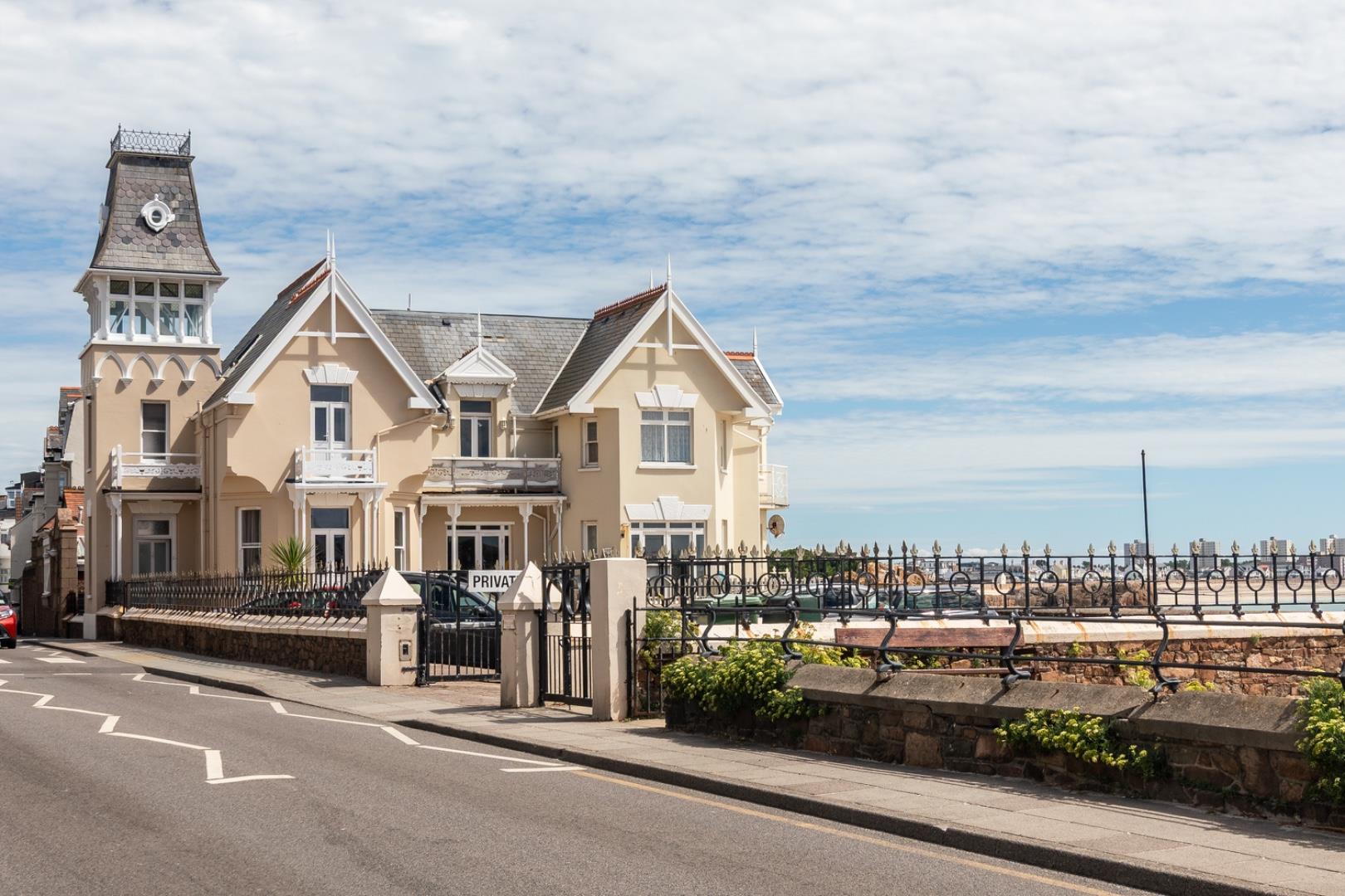 Le Havre Des Pas, St. Helier, Jersey